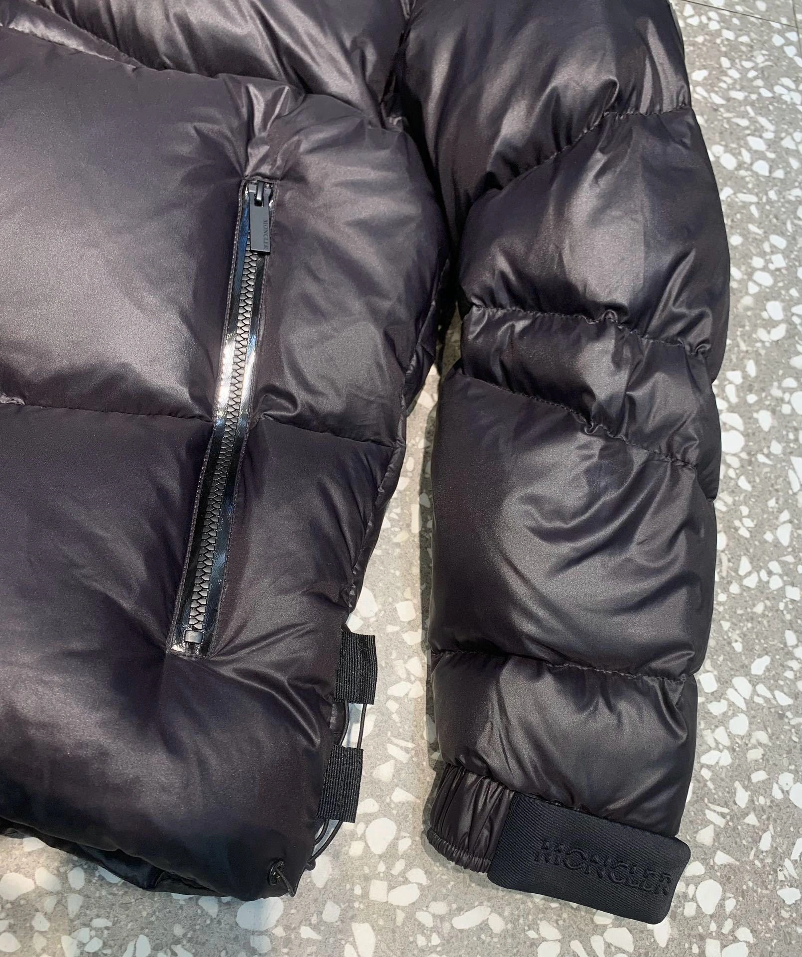 wg.luxury- 7o9385r polyester fiber down jacket 90 White goose down oversized 2Colour item:D-F431J1327-2